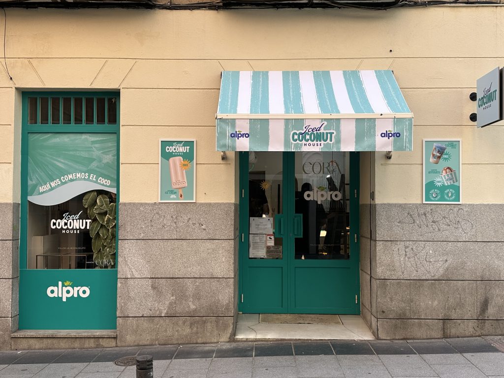 Iced Coconut House, el pop up de Alpro para combatir la ola de calor