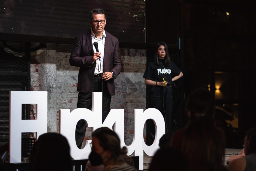 Fuckup Nights. Cómo contar fracasos en un evento genera cohesión
