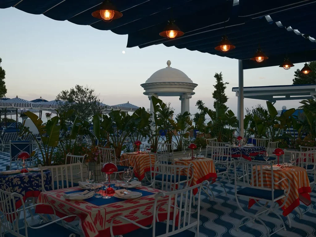Photo of Hotel Mongibello Ibiza 4