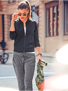 Trajes de Yoga y Brainstorming