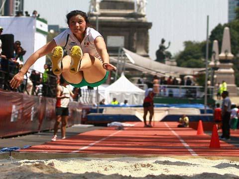 Mexico celebrates his Olympic Bicentennial Festival