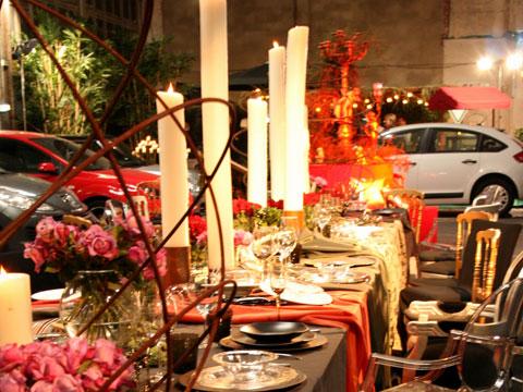 Un parking modernista escenario del último pop-up de Crimons