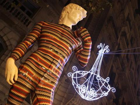 La moda de la Shopping Night invade Barcelona