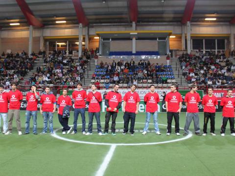 Vodafone se suma a la pasión por La Roja