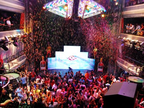 Ron Barceló: la diversión pone alas a los jóvenes