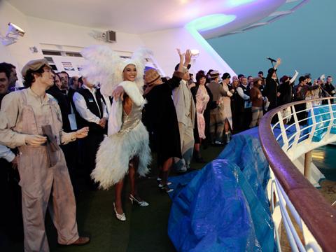 Bosch invita a 1.800 personas a un viaje en el tiempo