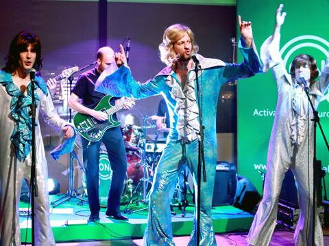 Presentación Late Night Show: sin micro, sin discursos, sin PowerPoint