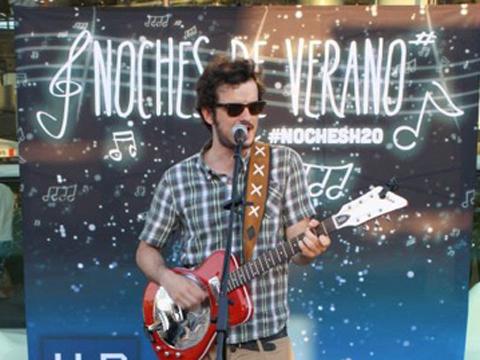 H2O, el centro comercial madrileño, llena de música sus