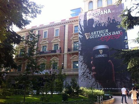 Un evento en el museo Lazaro Galdiano con música y Guinness