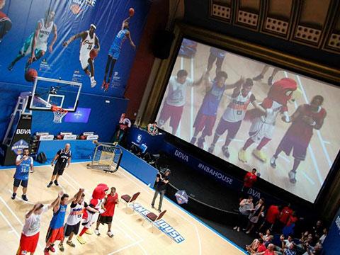 NBA House: triples y mates en los cines Callao