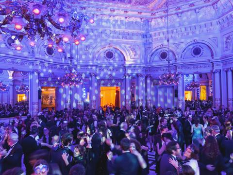 El Liceo de Barcelona recupera el Gran Baile de Máscaras
