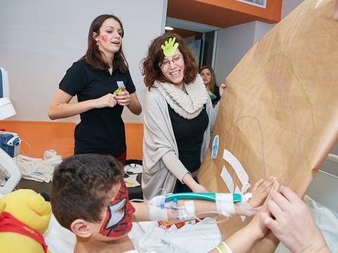 Barceló Congresos, una convención rodeados de niños