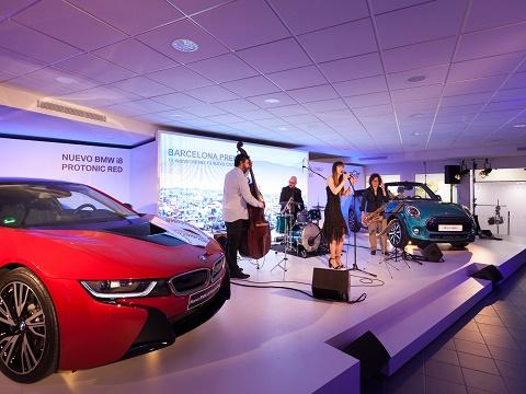 Un evento para llenar de animación el nuevo concesionario de BMW
