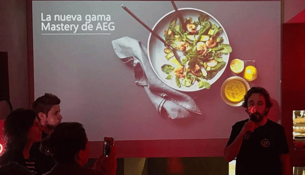 Cocinar con Diego Guerrero y realidad virtual en la presentación de los nuevos electrodomésticos