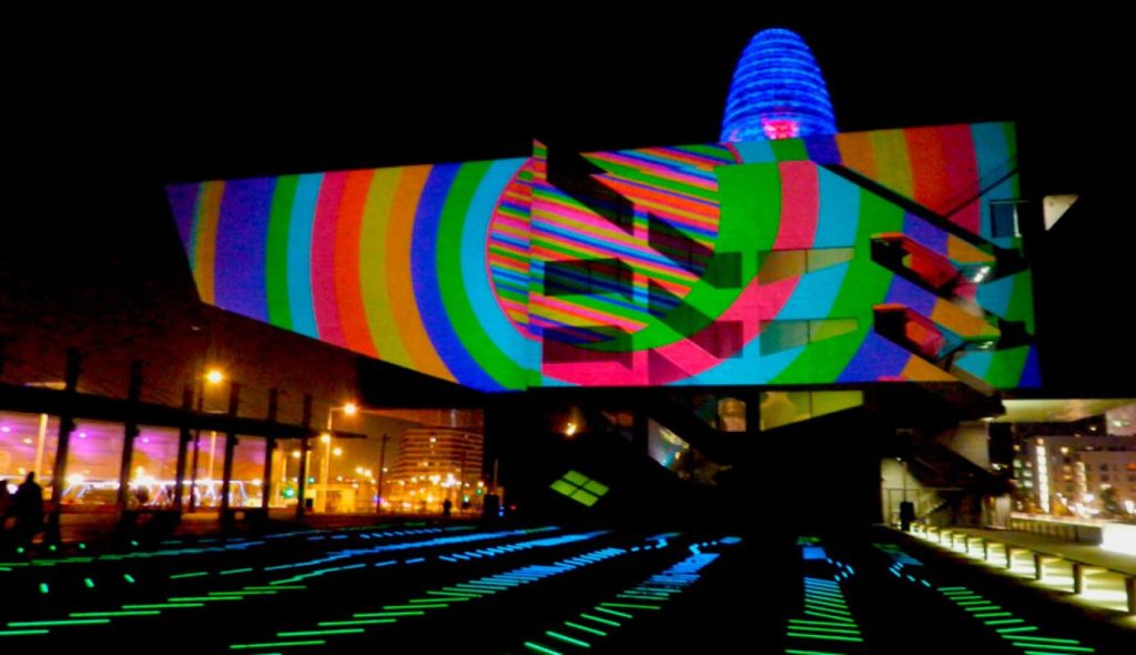 Llum BCN, el mapping de Sono en el Museo de Diseño
