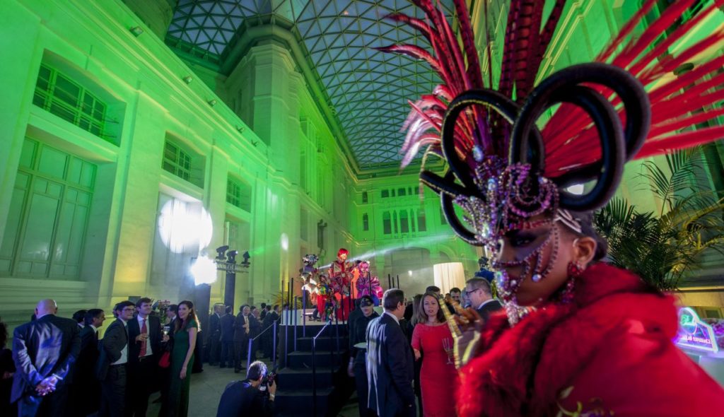 El sensorial aniversario de RCI Bank and Services España en el Palacio de Cibeles