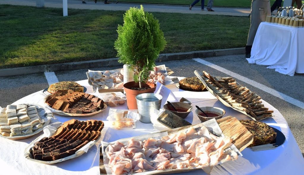 Siemens comienza su política de sostenibilidad por el catering