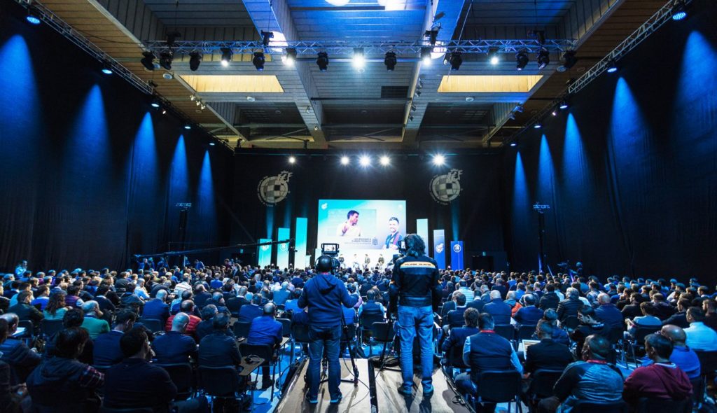 La visual sesión de formación continua de la RFEF