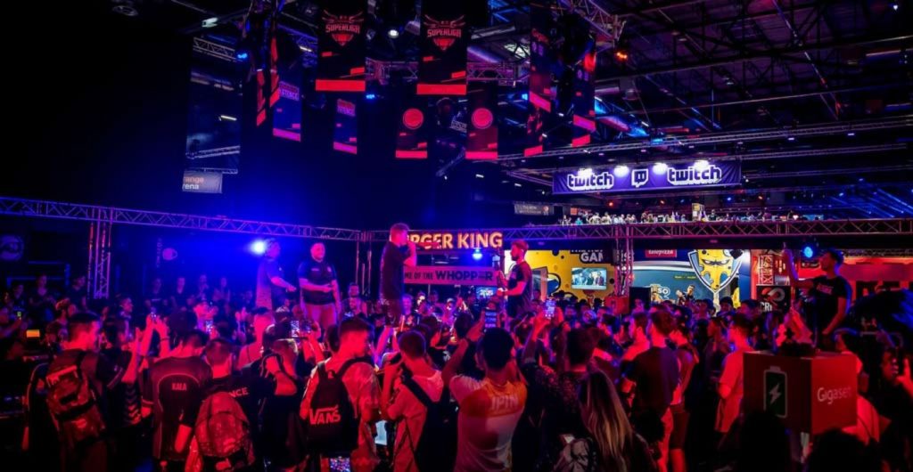 Burger King se mete en los eSports y aterriza con stand XXL en Gamergy