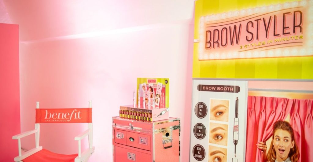 Benefit maquilla de rosa su evento más beauty para influencers