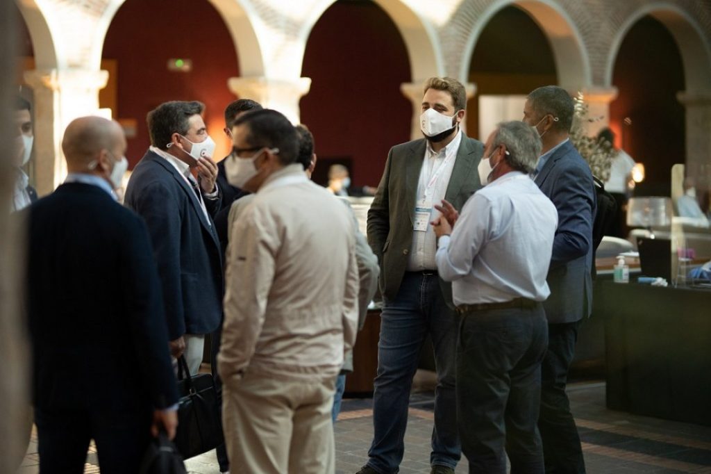 ANCC (Asociación Nacional de Concesionarios CITROËN) celebra un evento presencial entre viñedos