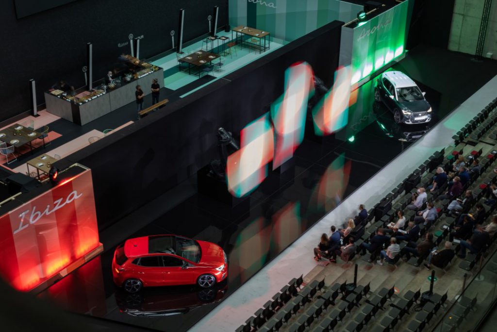 Seat presenta en Bilbao el restyling de dos modelos míticos