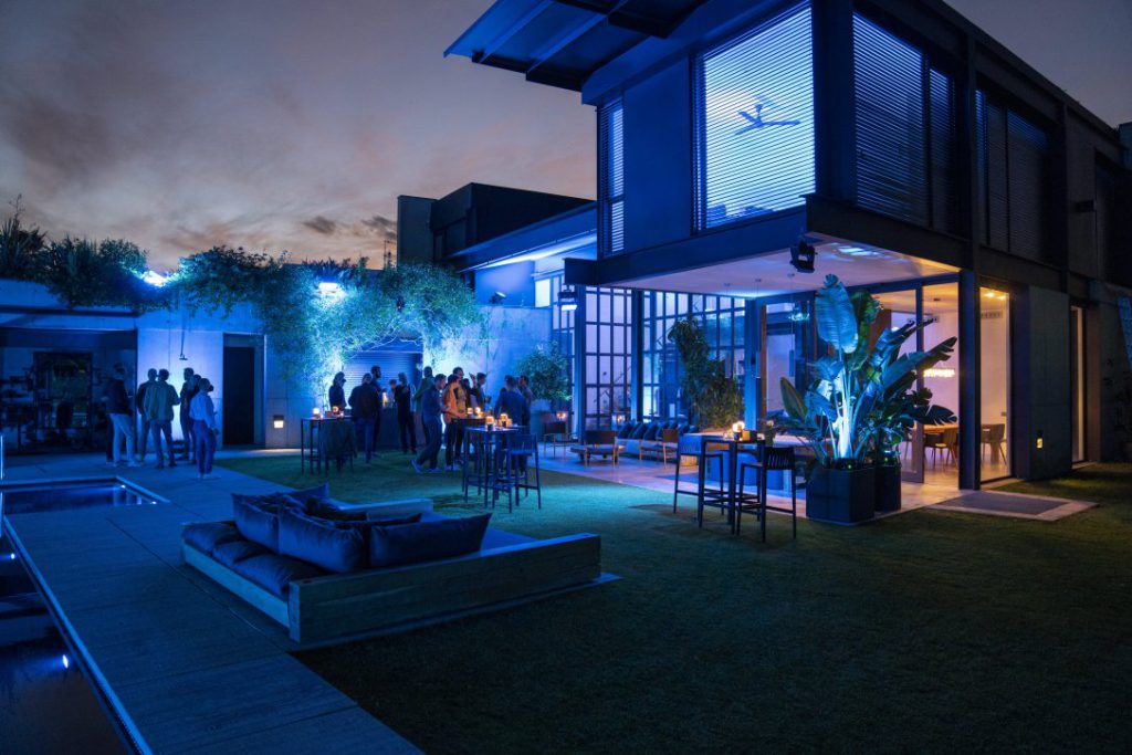 400 periodistas descubren el nuevo CUPRA Born en la propia casa de la marca