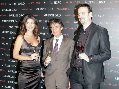 Mujeres, leitmotiv de las Bodegas Murviedro