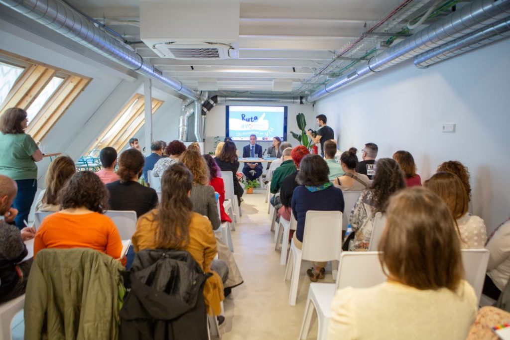 Sensibilizar sobre el Sida con eventos, podcast, TikTok y mucho más