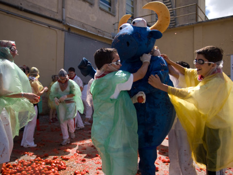 San Fermin and the Tomatina in Jay Day