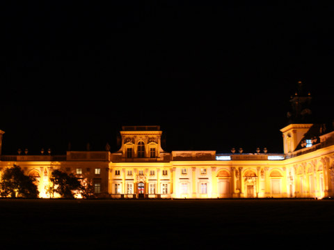 An incentive with Warsaw air