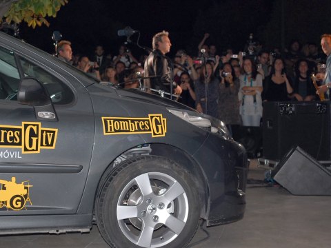 MPG organizes a surprise Hombres G concert for Peugeot