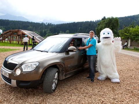 Skoda takes 4.000 dealers on a trail to find the Yeti