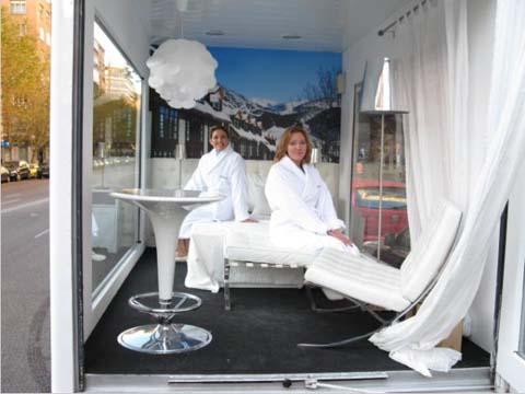 Smartbox promociona sus experiencias en la calle