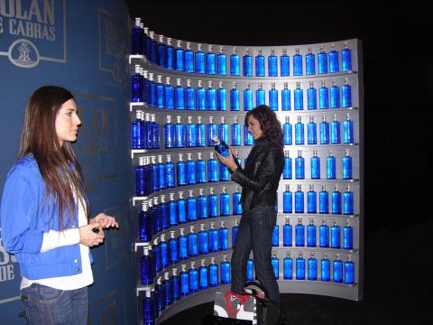 Light and relax at the Solan de Cabras chill out