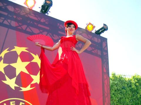Galería de imágenes: PerforDance en la Final de la UEFA Champions League