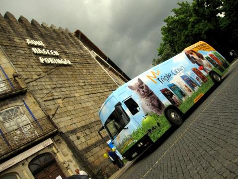 Triple Crown y un lanzamiento sobre ruedas