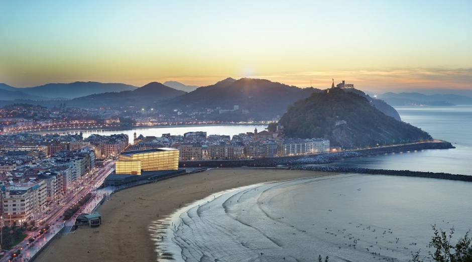 Foto de Palacio de Congresos Kursaal 16