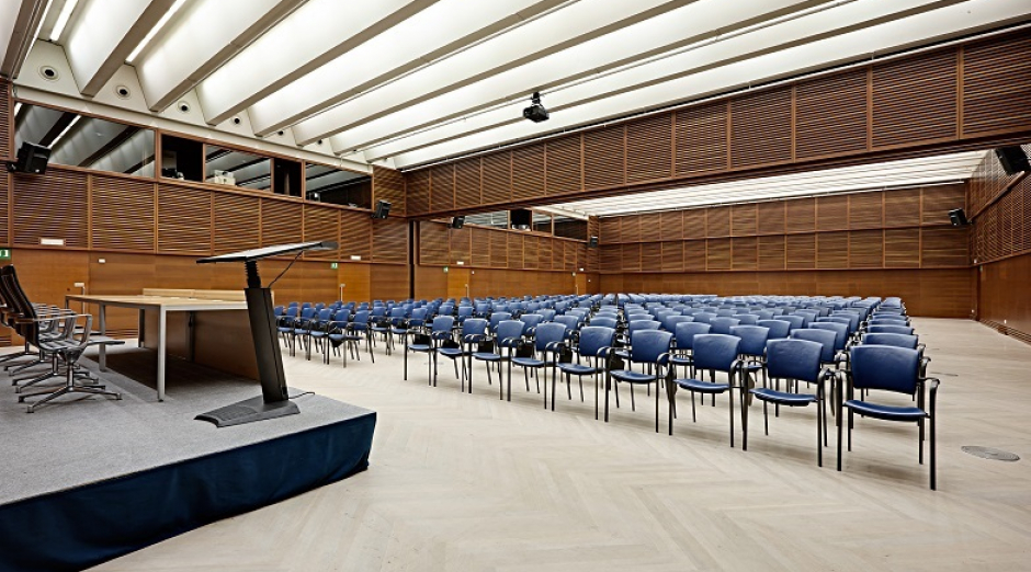 Foto de Palacio de Congresos Kursaal 18