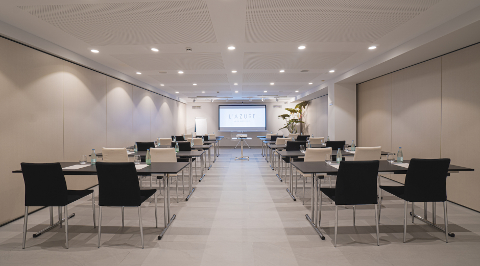 Foto de L’Azure Hotel 3