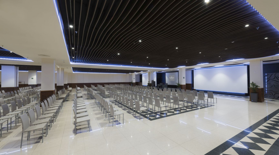 Photo of Hotel Elba Madrid Alcalá 10