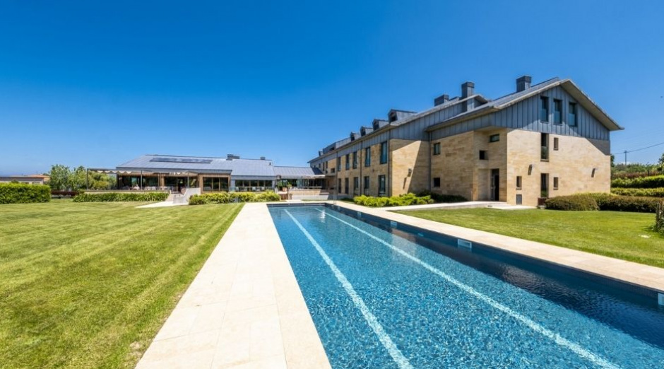 Photo of ARTIEM Asturias 16