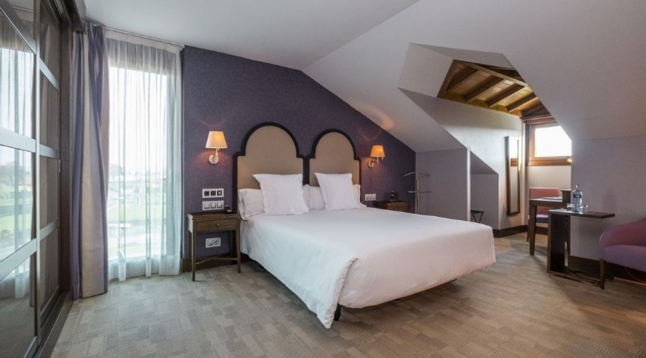 Photo of ARTIEM Asturias 15