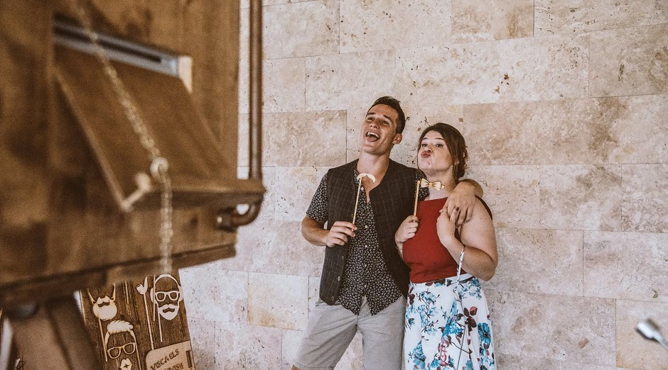 Image of The click box