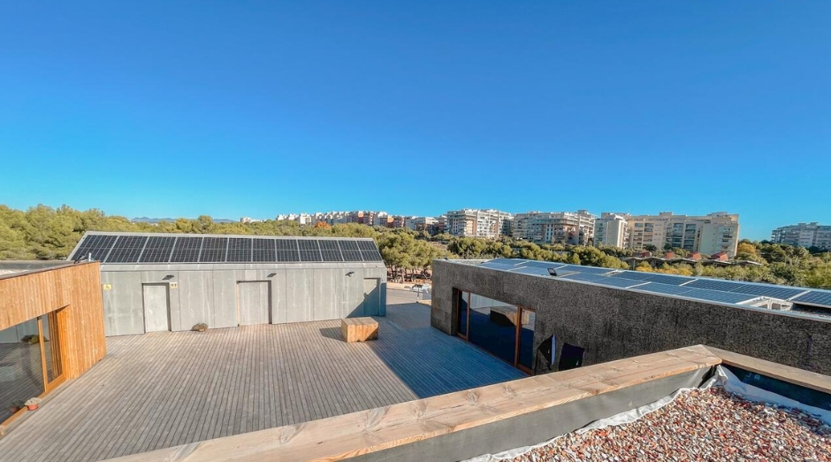 Photo of La Pinada Lab 3