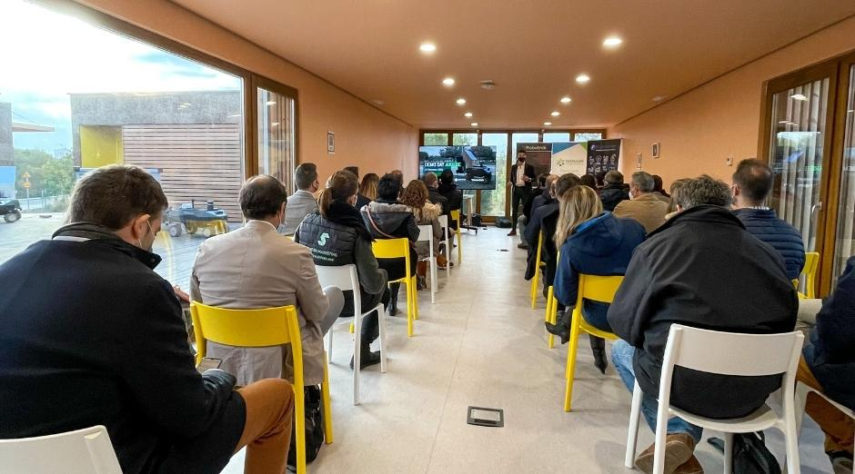 Photo of La Pinada Lab 9