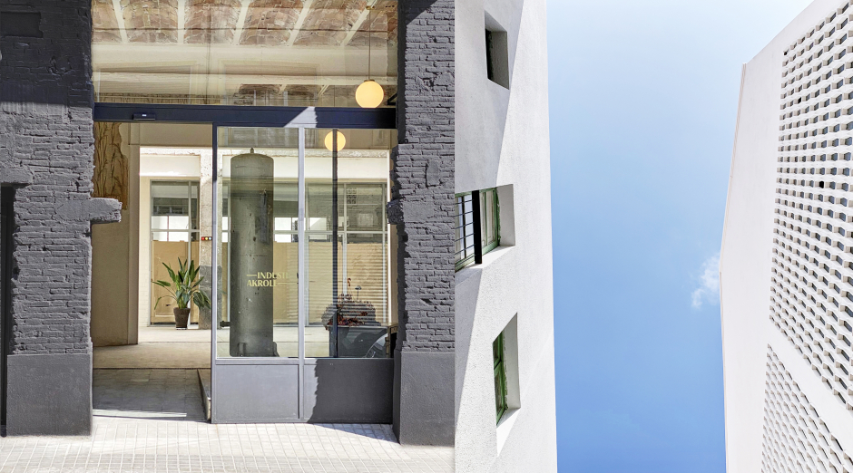 Photo of INDUSTRIAL AKROLL 11