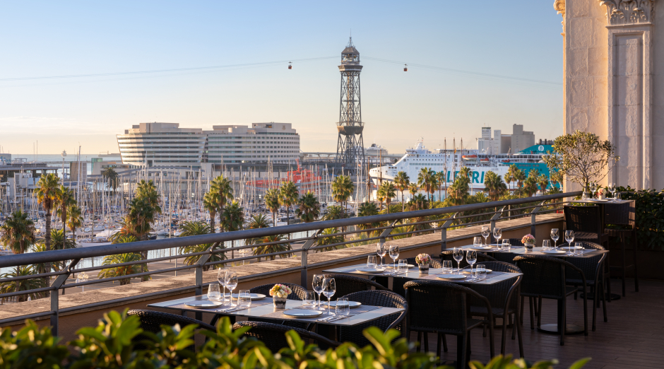 Photo of Hotel Duquessa de Cardona 2