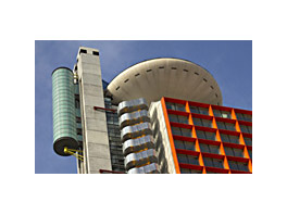 Hesperia ofrece a sus clientes el servicio de «Shuttle Bus»