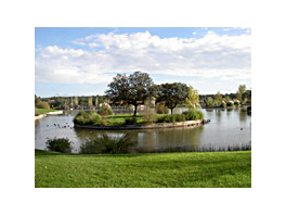 Club Las Encinas de Boadilla, instalaciones en un entorno natural